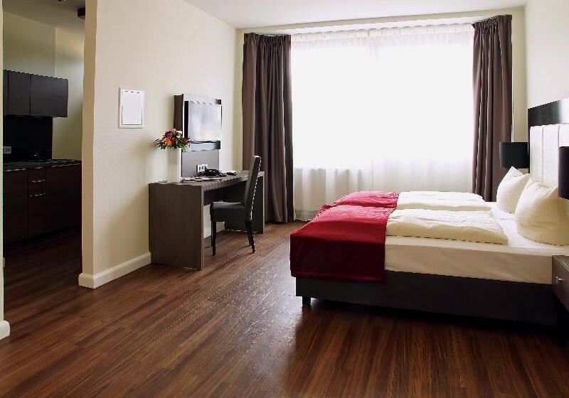 اتاق استاندارد سه نفره, Milbor