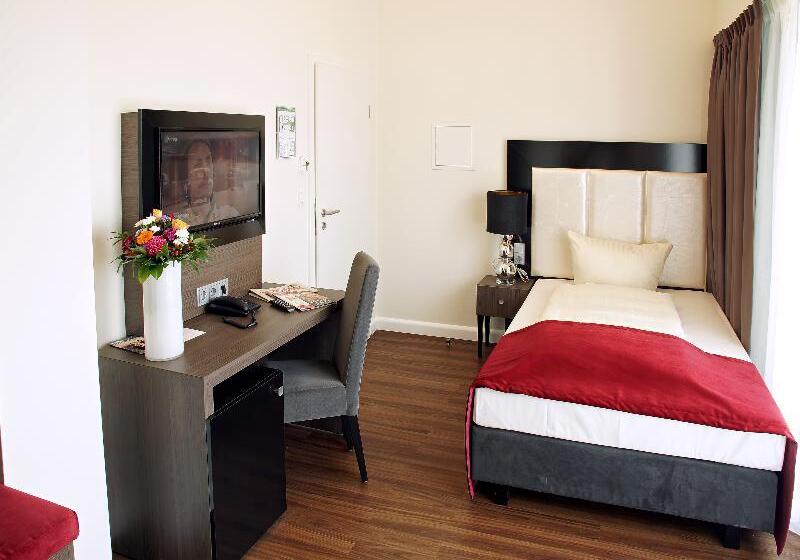 اتاق استاندارد یک نفره, Milbor