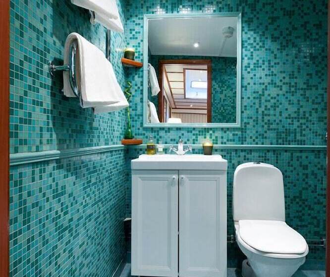 חדר סטנדרט לארבעה, M/s Monika