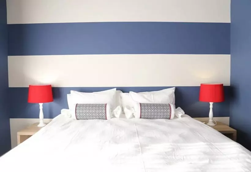 اتاق لوکس, Namib Guesthouse
