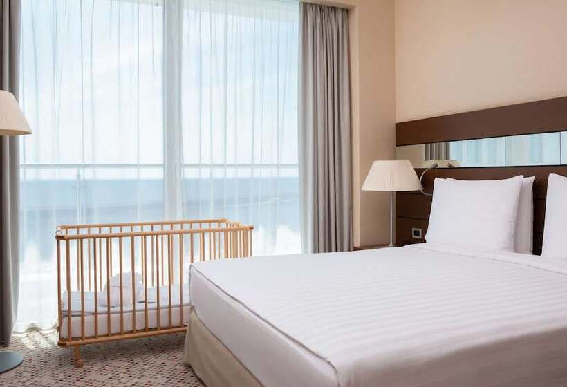 Habitación Premium Vista al Mar., Radisson Blu Resort & Congress Centre Sochi