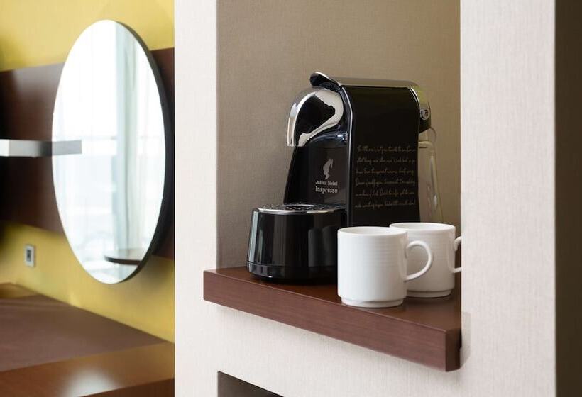 اتاق سوپریور با چشم‌انداز دریا, Radisson Blu Resort & Congress Centre Sochi