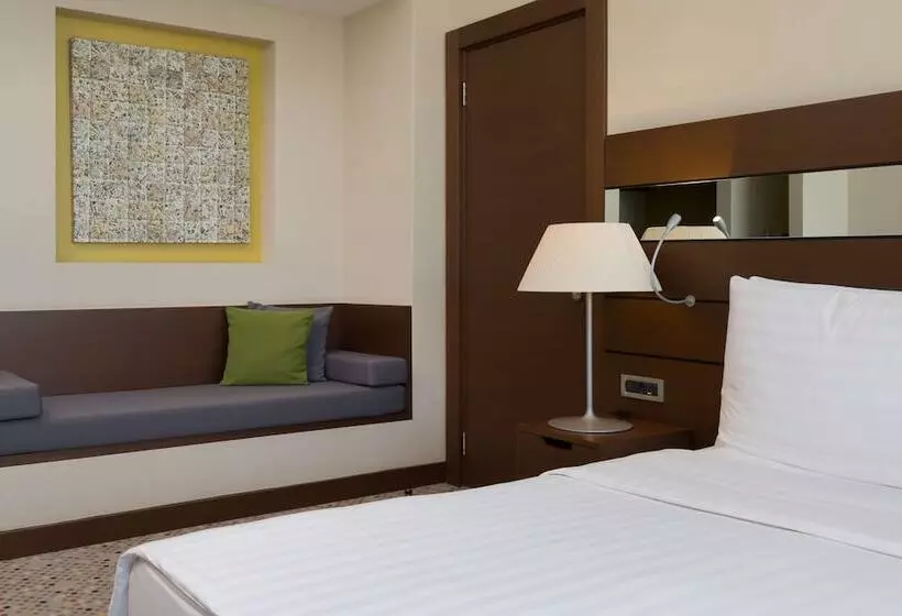 マウンテンビュースタンダードルーム, Radisson Blu Resort & Congress Centre Sochi