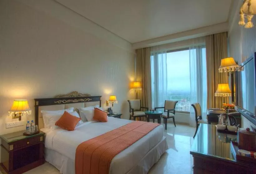 スーペリアールーム, Royal Tulip Navi Mumbai