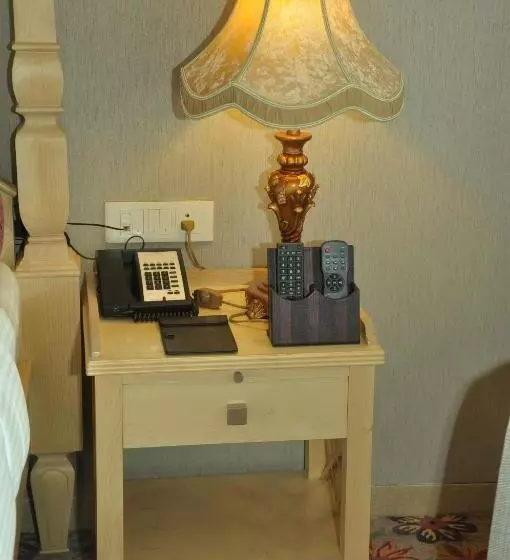プレミアムルーム, Royal Tulip Navi Mumbai
