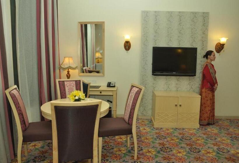اتاق پرمیوم, Royal Tulip Navi Mumbai
