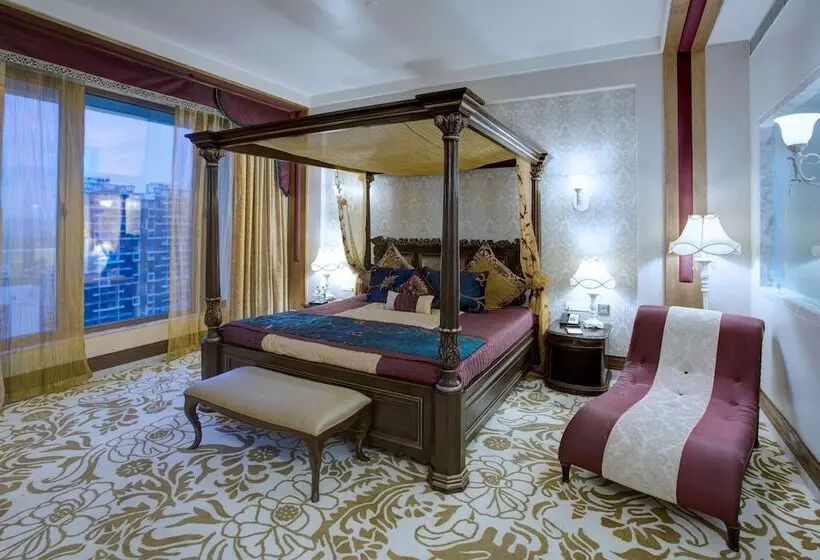 プレジデントスイートルーム, Royal Tulip Navi Mumbai