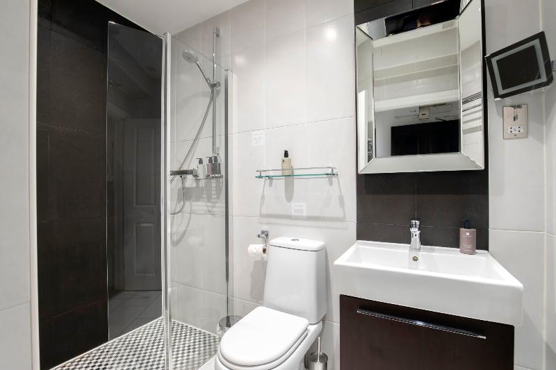 スイート, Strozzi Palace Suites By Mansley