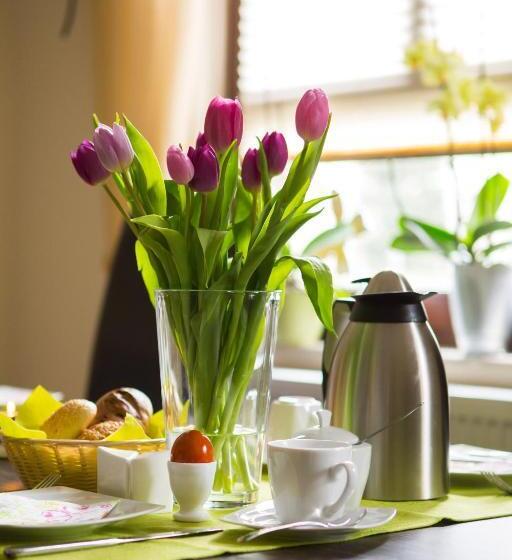 غرفة كومفورت, Weisse Elster