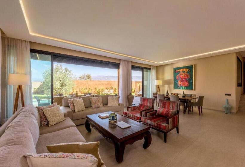 Вилла 3 Спальни, Widiane Resort