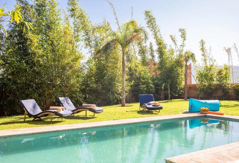 Вилла с 1 спальней и бассейном, Widiane Resort