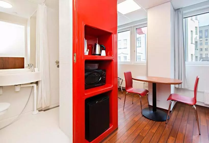 スタンダードシングルルーム, Omena Hotel Helsinki Lönnrotinkatu