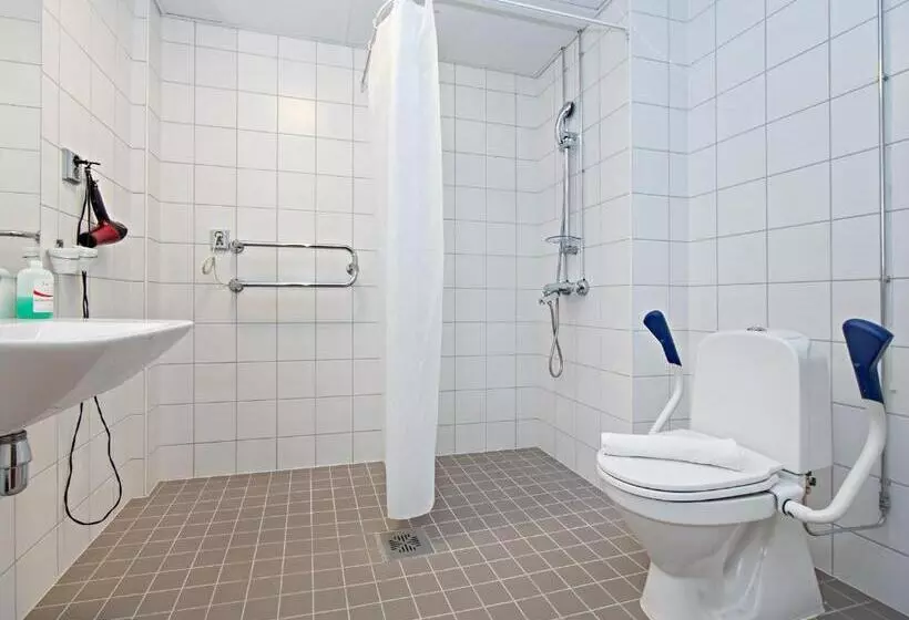 スタンダードルーム, Omena Hotel Helsinki Lönnrotinkatu