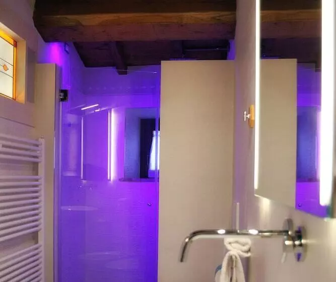 デラックスルーム, Torre Del Nera Albergo Diffuso & Spa
