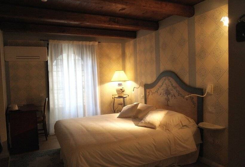 Номер Deluxe, Torre Del Nera Albergo Diffuso & Spa