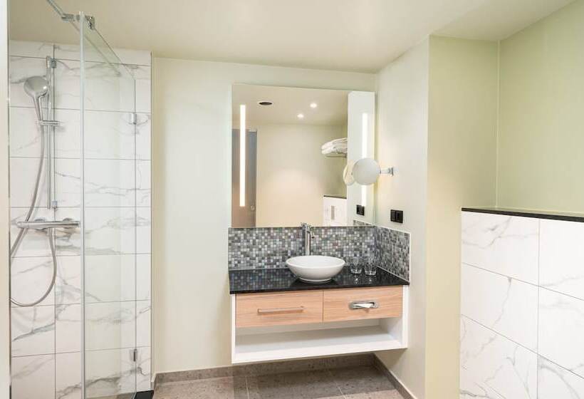 豪华房间, Leonardo Hotel Hamburg Altona