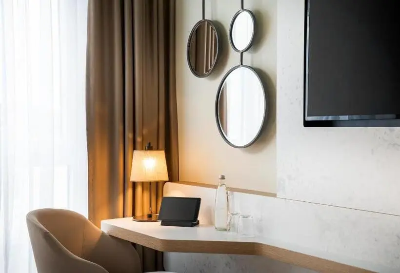 اتاق سوپریور, Leonardo Hotel Hamburg Altona