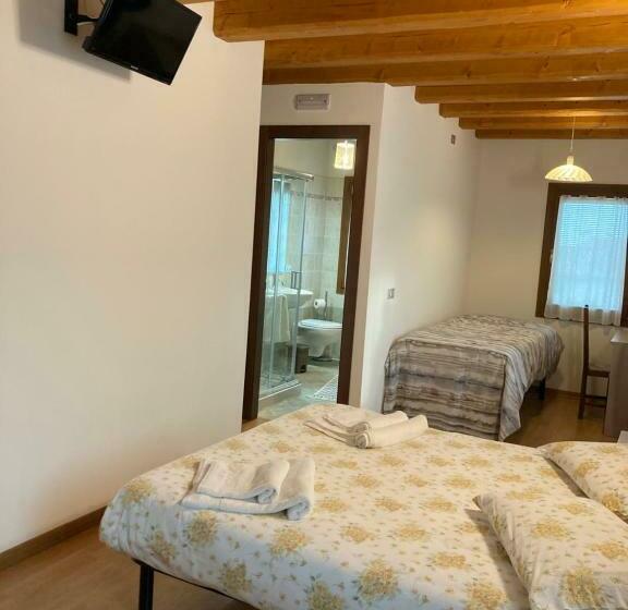 اتاق استاندارد سه نفره, Agriturismo Da Andreina
