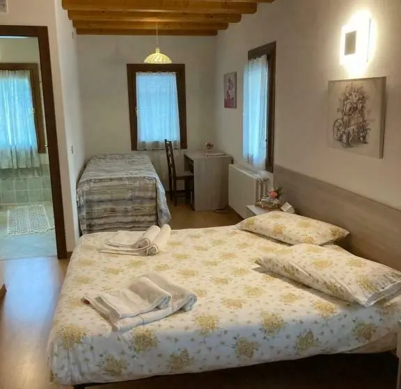 スタンダードトリプルルーム, Agriturismo Da Andreina