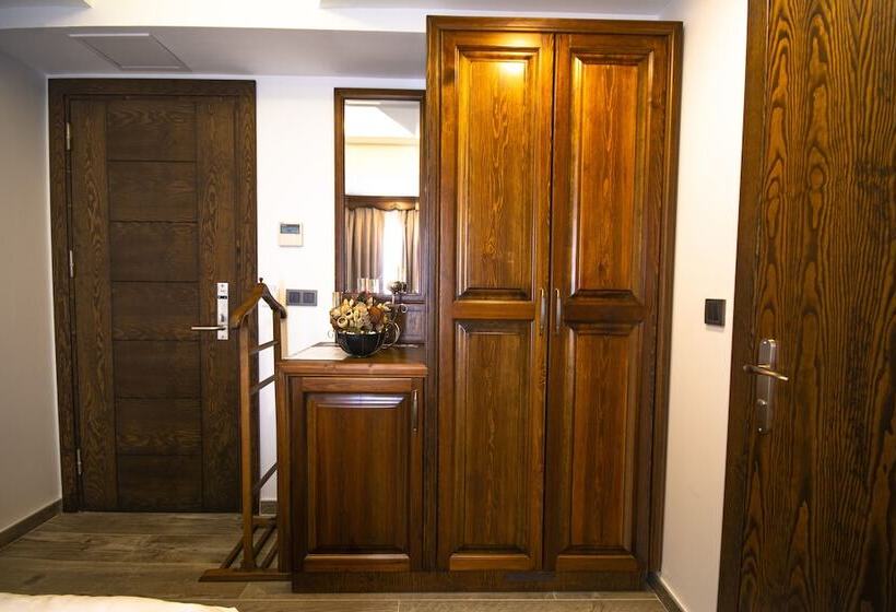 اتاق لوکس یک تخته, Maison Gali