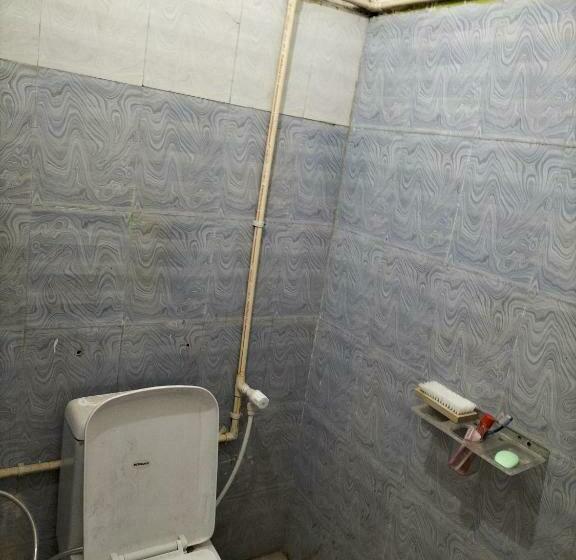 トリプルクラシックルーム, Oyo 87980 Rao