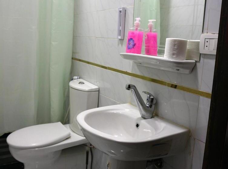 اتاق راحتی سه تخته, New Abdeen Palace Hostel