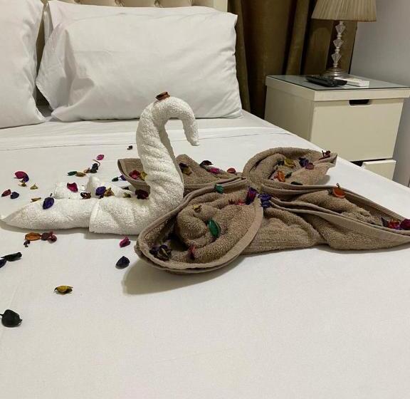 اتاق راحتی سه تخته, New Abdeen Palace Hostel