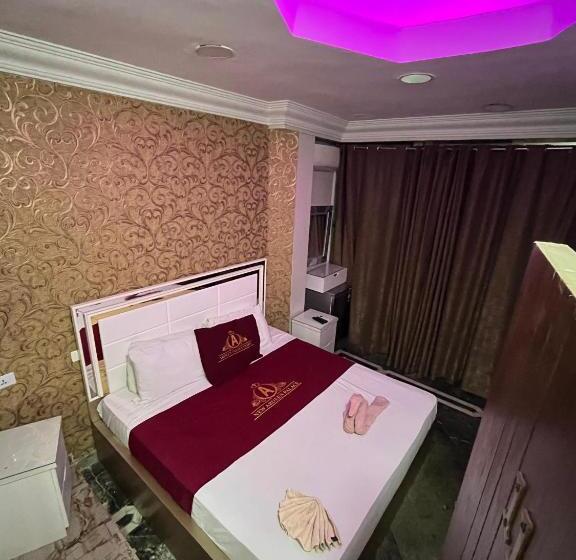 اتاق استاندارد یک نفره, New Abdeen Palace Hostel