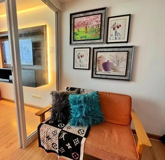 Suite Vista Citt?, Azure Urban Residences