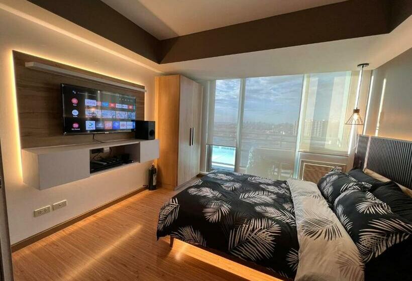 Suite Vista Citt?, Azure Urban Residences