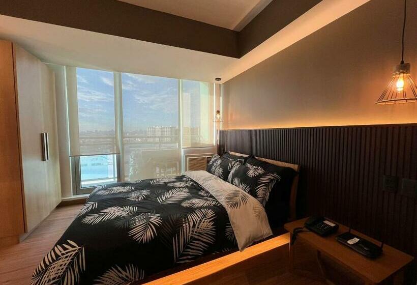 Suite Vista Citt?, Azure Urban Residences