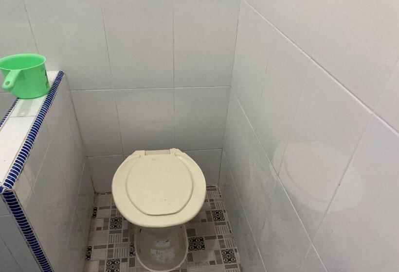 Номер Стандарт, Oyo Homes 91136 Desa Wisata Dalegan