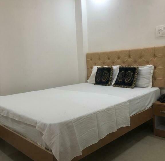 غرفة ديلوكس, Purple Lotus