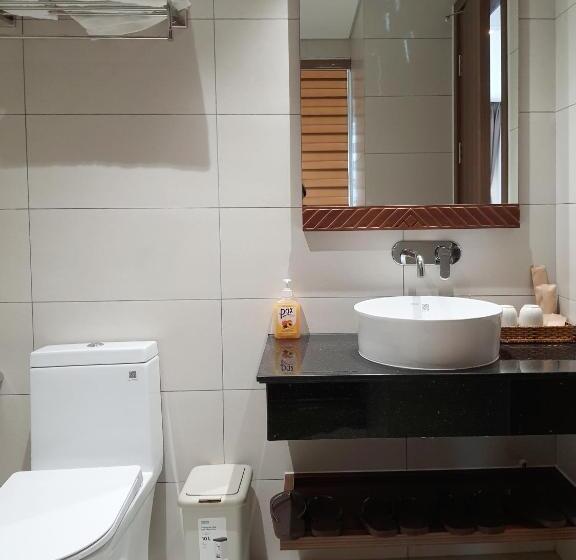 استودیو استاندارد با تخت کینگ, Beach Condotel   Apec Phú Yên