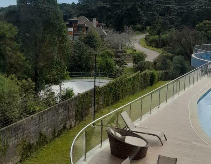 اتاق استاندارد چهار تخته, Golden Gramado Resort