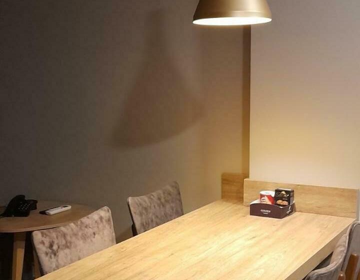 Quarto Quádruplo Estandar, Golden Gramado Resort