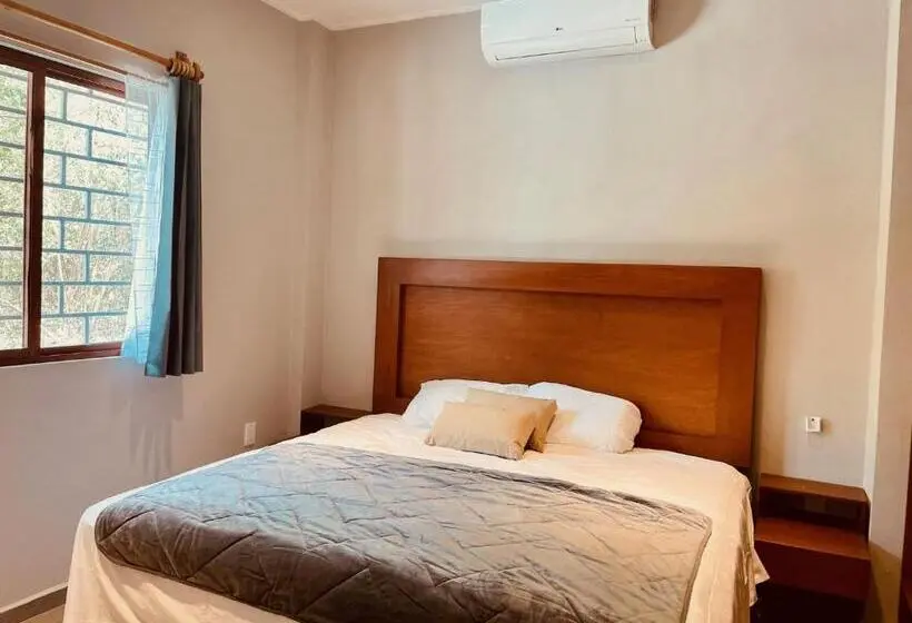 Deluxe-studio, Manglar Suites