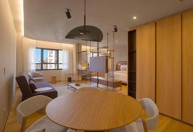 스위트, Qoya Hotel Curitiba, Curio Collection By Hilton