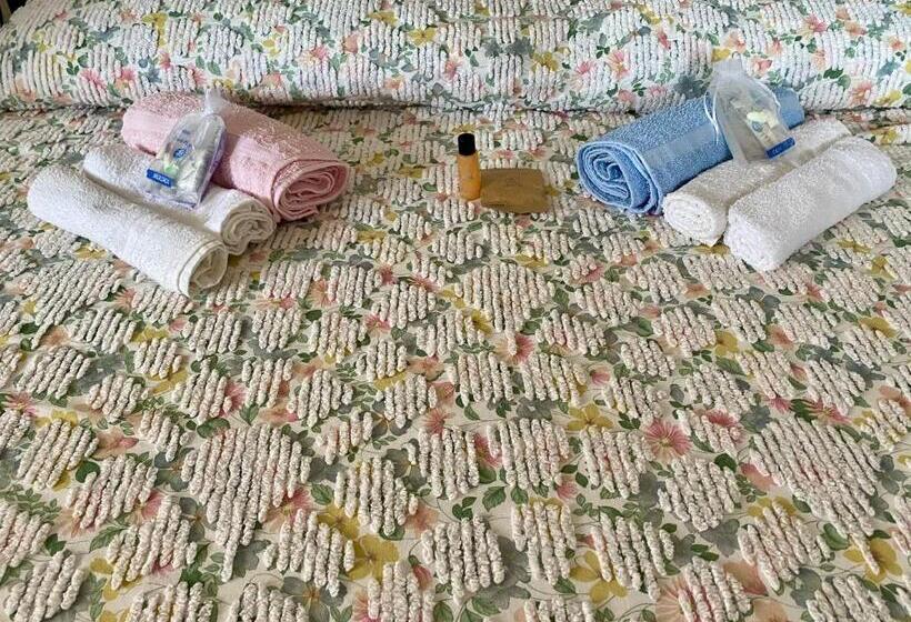 חדר דלוקס, La Ginestra B&b