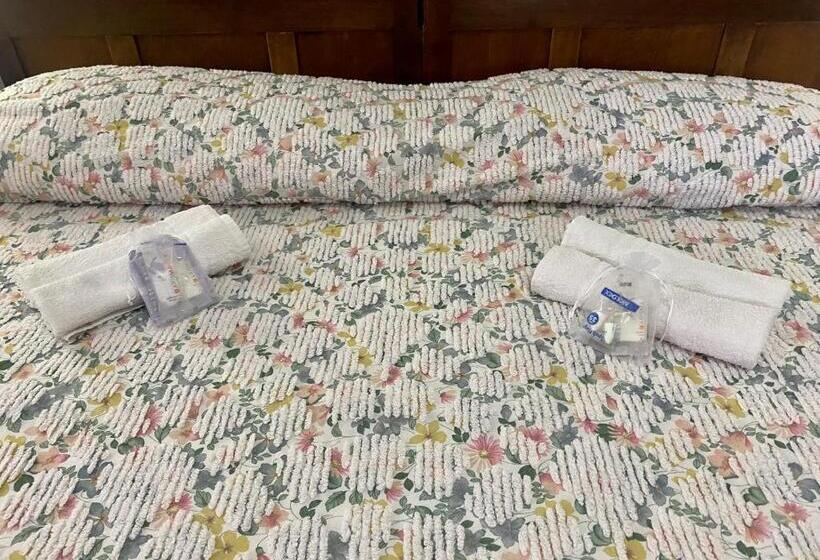 חדר דלוקס, La Ginestra B&b