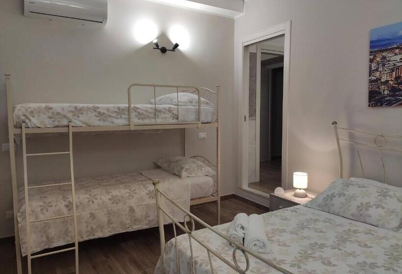 غرفة عائلية, Affittacamere Arco Antico