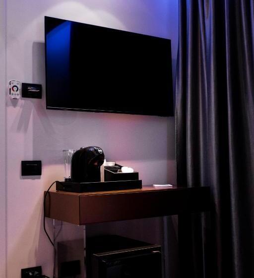 חדר דלוקס, Trèscharme