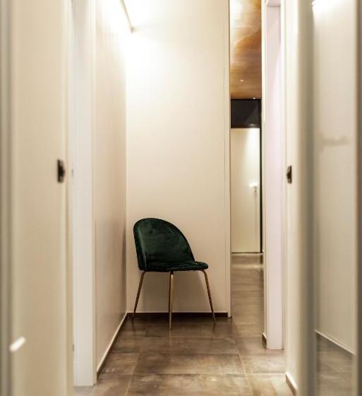 חדר דלוקס, Trèscharme