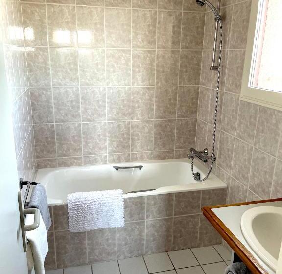 スタンダードシングルルーム, Gîte De Séjour Haut 2 Gammes