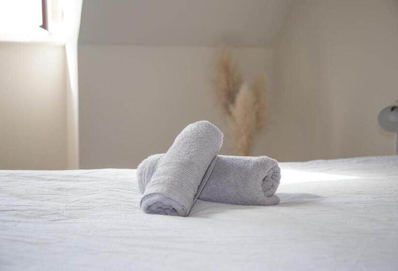 バルコニー付きスタンダードルーム, Gîte De Séjour Haut 2 Gammes