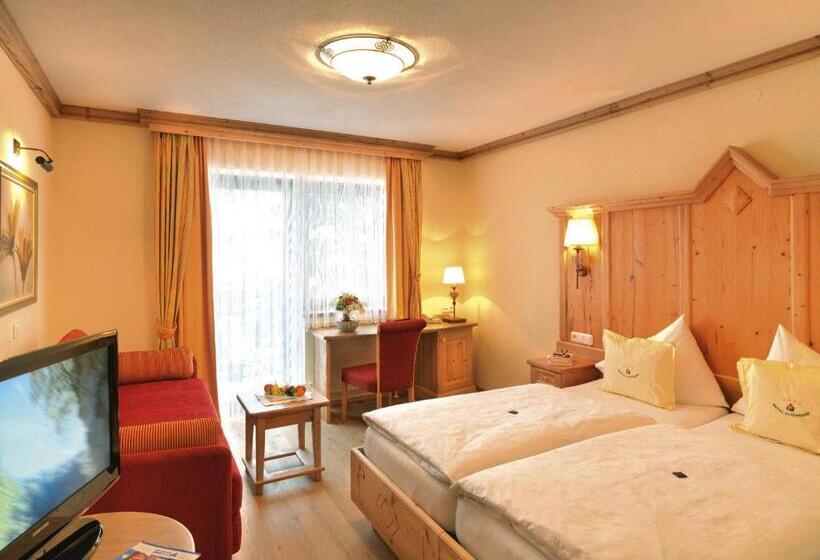 חדר סטנדרט עם מרפסת, Aktivhotel Alpendorf