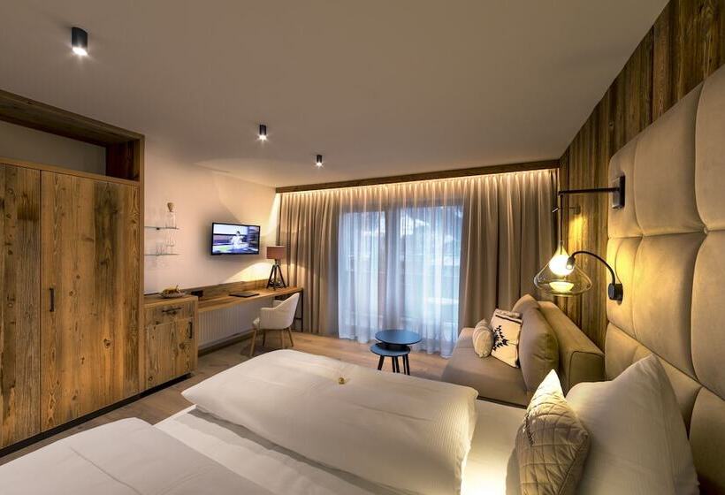 اتاق سوپریور با بالکن, Aktivhotel Alpendorf