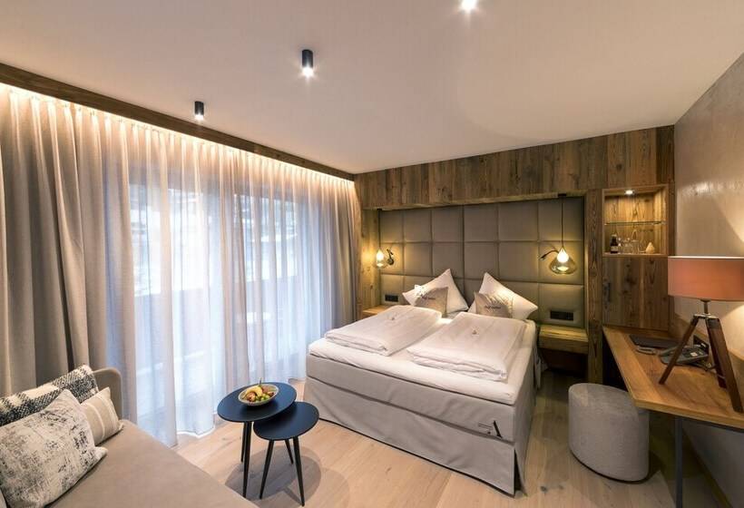 اتاق سوپریور با بالکن, Aktivhotel Alpendorf