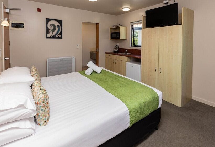 إستوديو سوبيريور, Bella Vista Motel Greymouth