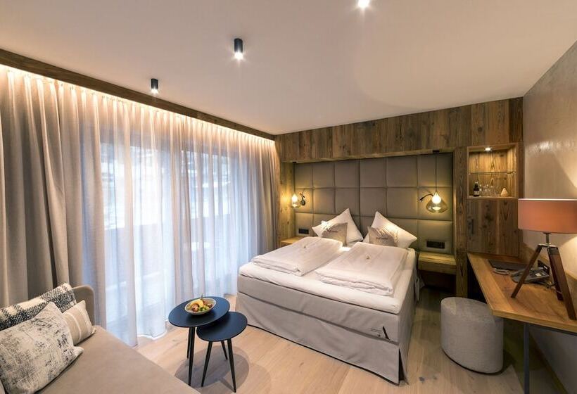 חדר סופריור עם מרפסת, Aktivhotel Alpendorf